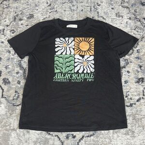 Abercrombie Kids 15/16 Graphic Tee Black Floral 1892